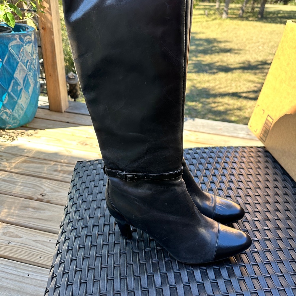 Elegant Black Leather Knee-High Boots